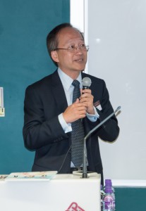 Dr Alex Chan             